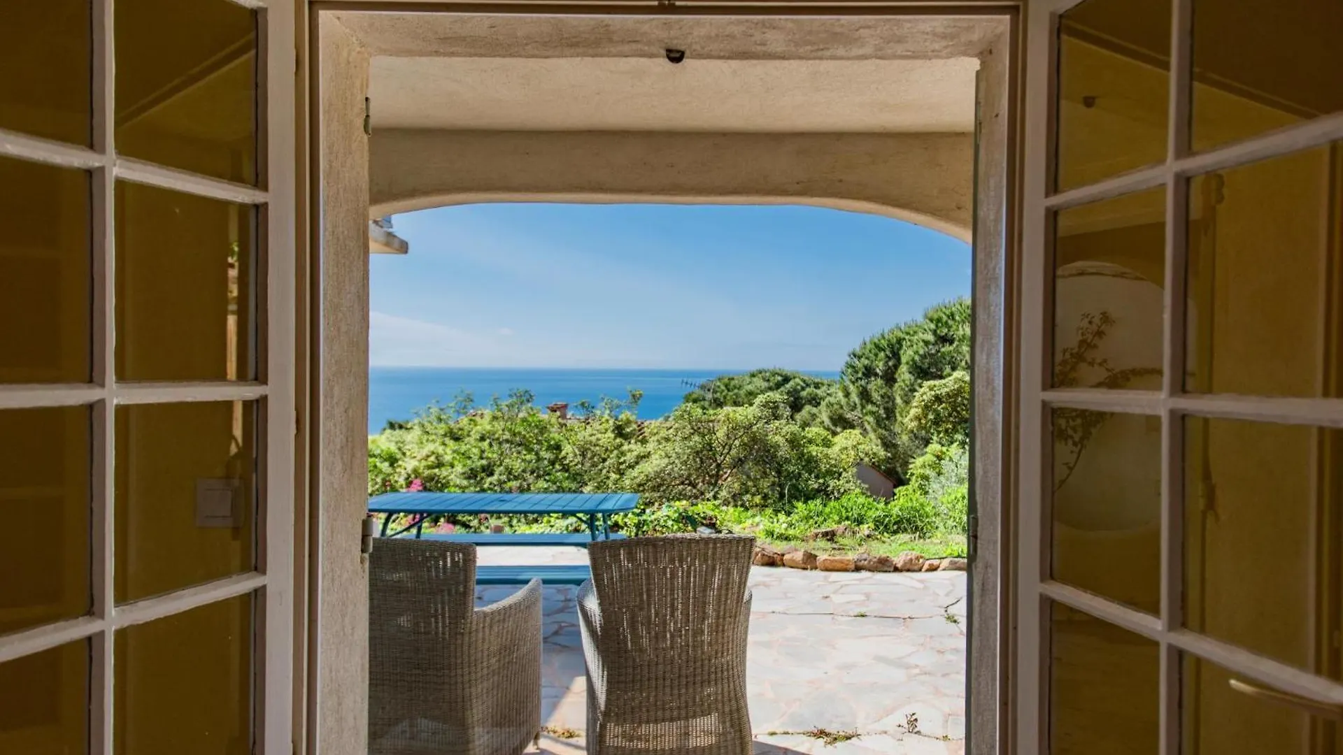 Villa Lessix à Les Issambres 0*,  France